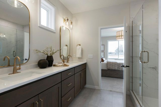 3476 Knightsbridge Trail N, Lake Elmo, MN 55042