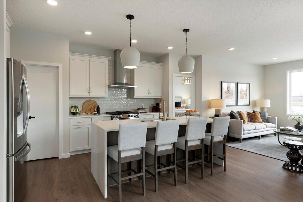 3476 Knightsbridge Trail N, Lake Elmo, MN 55042