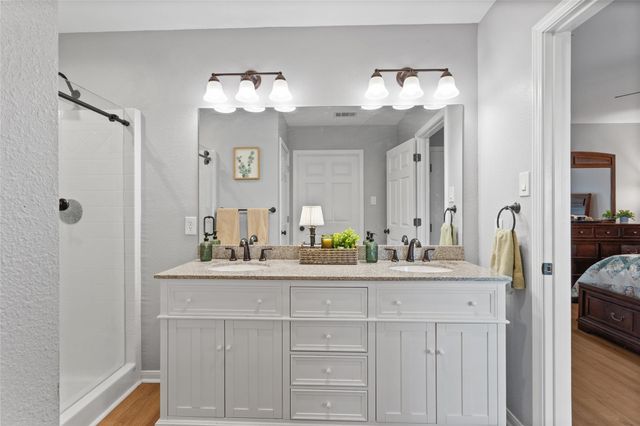 6122 Avenue A, Santa Fe, TX 77510