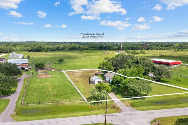 6122 Avenue A, Santa Fe, TX 77510