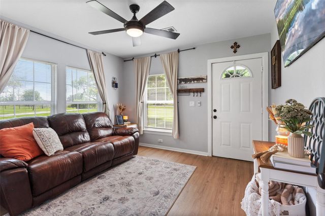 6122 Avenue A, Santa Fe, TX 77510