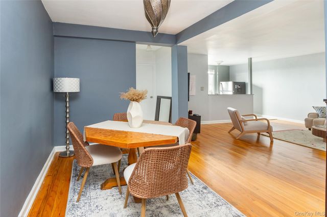 10221 63rd Road A67, Forest Hills, NY 11375