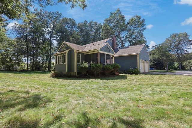 6 Lydia Ln, Franklin, MA 02038