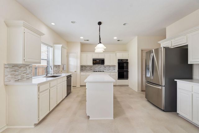 16710 Rustic Colony Drive, Sugar Land, TX 77479