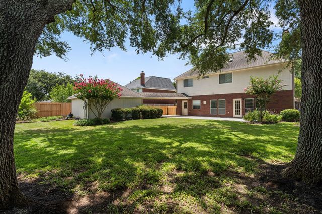 16710 Rustic Colony Drive, Sugar Land, TX 77479