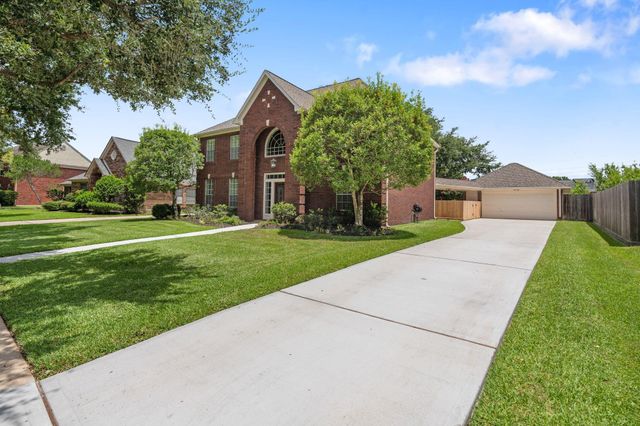 16710 Rustic Colony Drive, Sugar Land, TX 77479