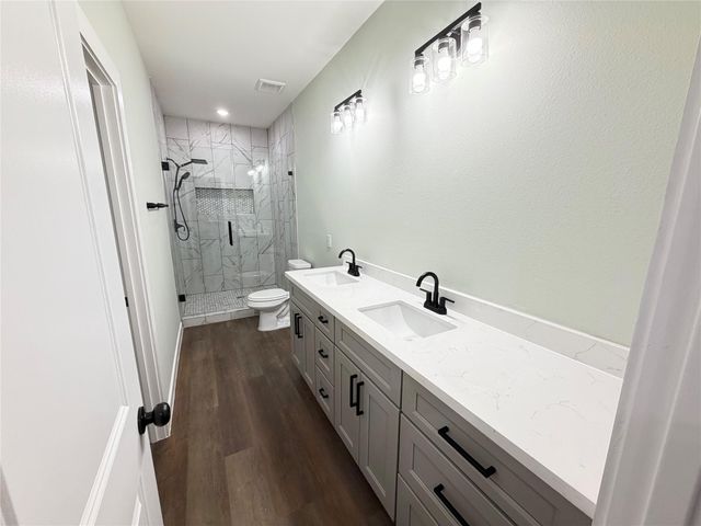 387 Autumn Lane, Livingston, TX 77351