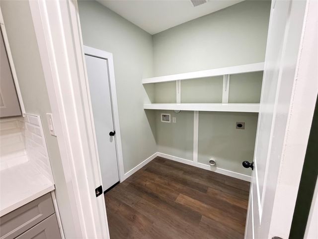 387 Autumn Lane, Livingston, TX 77351