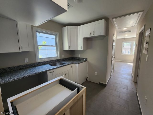 262 Sherman St, Passaic City, NJ 07055