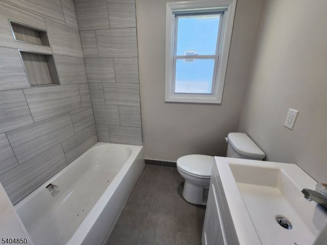 262 Sherman St, Passaic City, NJ 07055