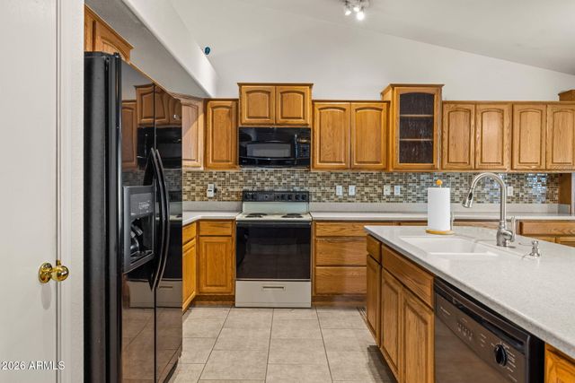 8721 N 109TH Avenue, Peoria, AZ 85345