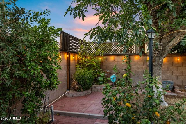 8721 N 109TH Avenue, Peoria, AZ 85345