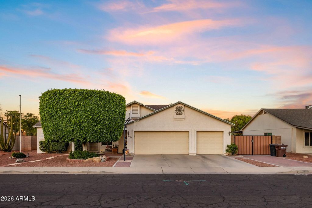 8721 N 109TH Avenue, Peoria, AZ 85345