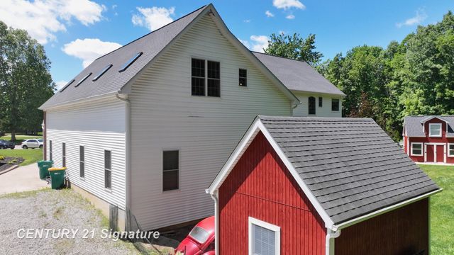 5301 Chin Maya Drive, Swartz Creek, MI 48473