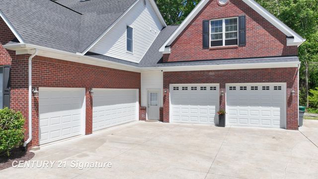 5301 Chin Maya Drive, Swartz Creek, MI 48473