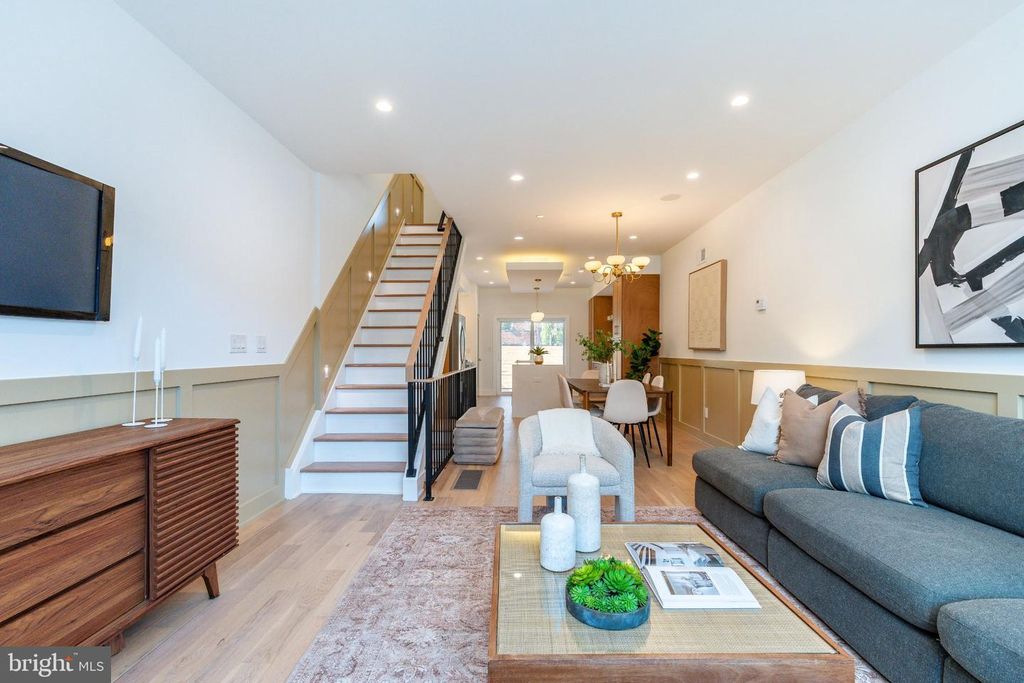 2721 E WESTMORELAND ST, PHILADELPHIA, PA 19134 — photo 3