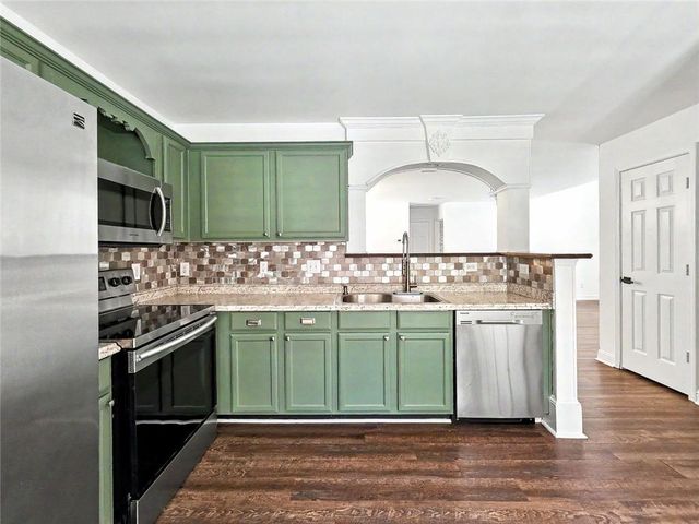 429 Chatooga Lane, Woodstock, GA 30188