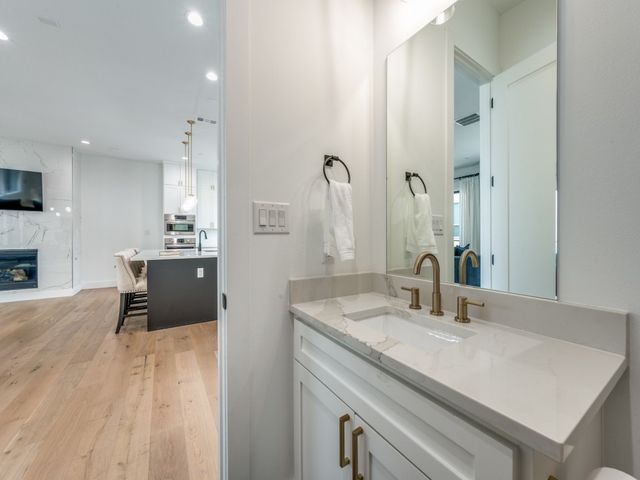 2315 Kirby Street B, Dallas, TX 75204