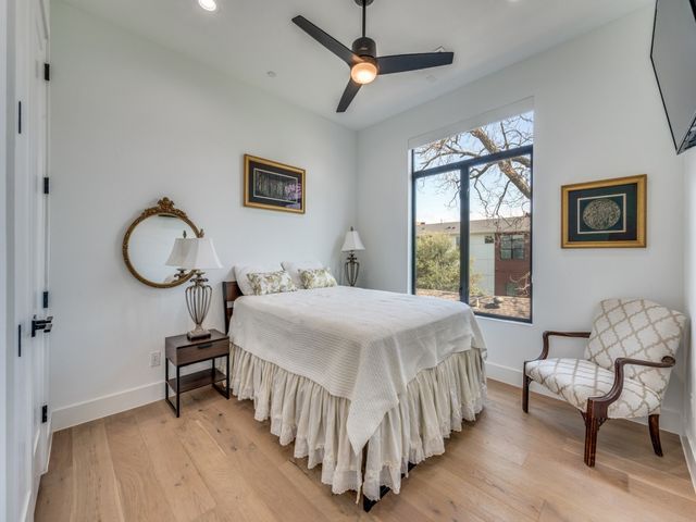 2315 Kirby Street B, Dallas, TX 75204