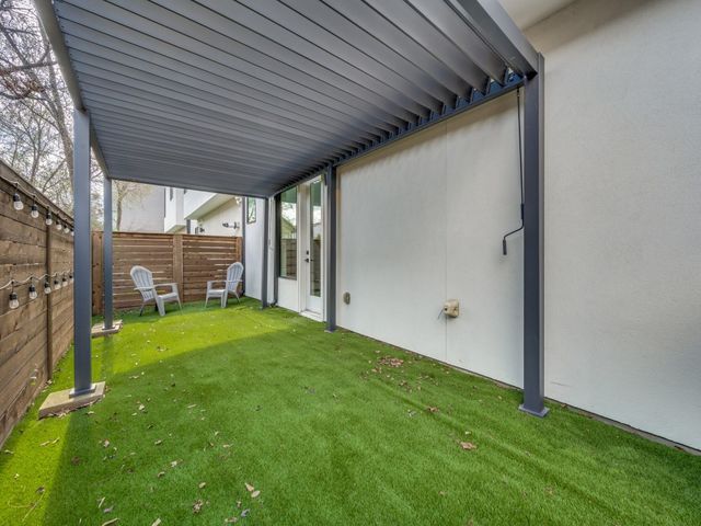 2315 Kirby Street B, Dallas, TX 75204