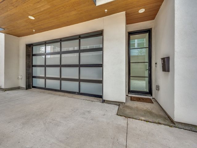 2315 Kirby Street B, Dallas, TX 75204