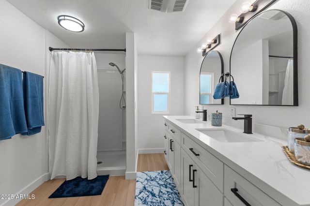 23865 W Coleman Drive, Congress, AZ 85332