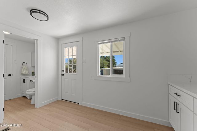 23865 W Coleman Drive, Congress, AZ 85332