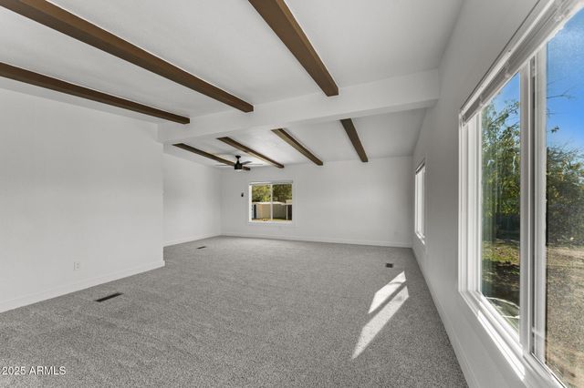 23865 W Coleman Drive, Congress, AZ 85332