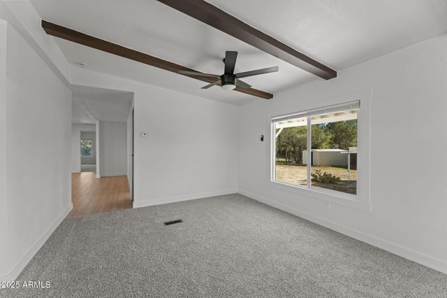 23865 W Coleman Drive, Congress, AZ 85332