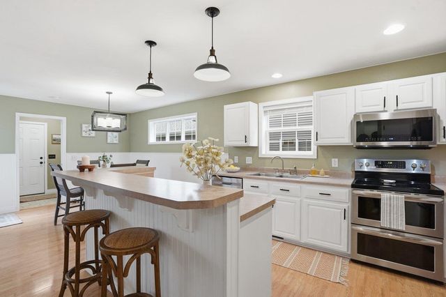 746 North Star Drive, Madison, WI 53718