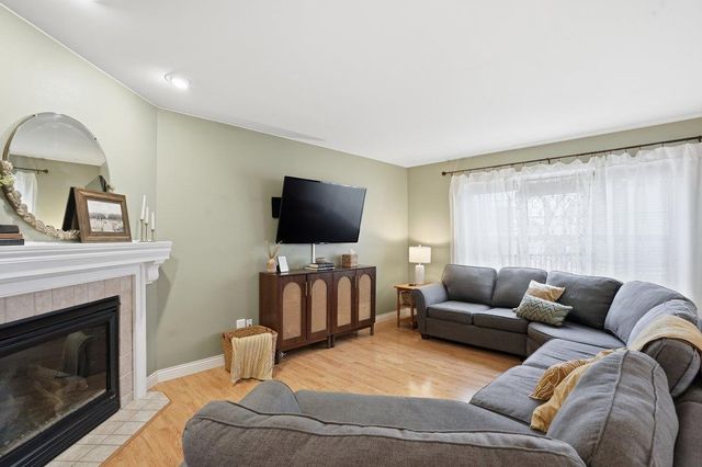 746 North Star Drive, Madison, WI 53718