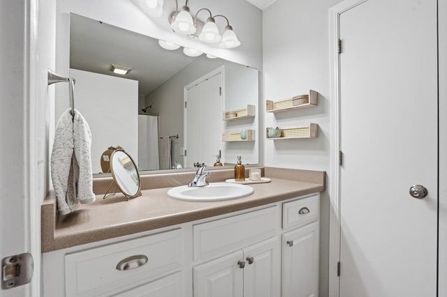 746 North Star Drive, Madison, WI 53718