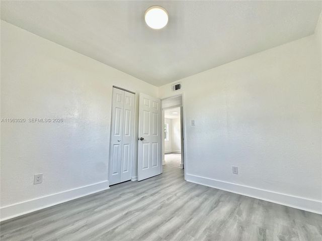 5903 SW 26th Ter 0, West Park, FL 33023