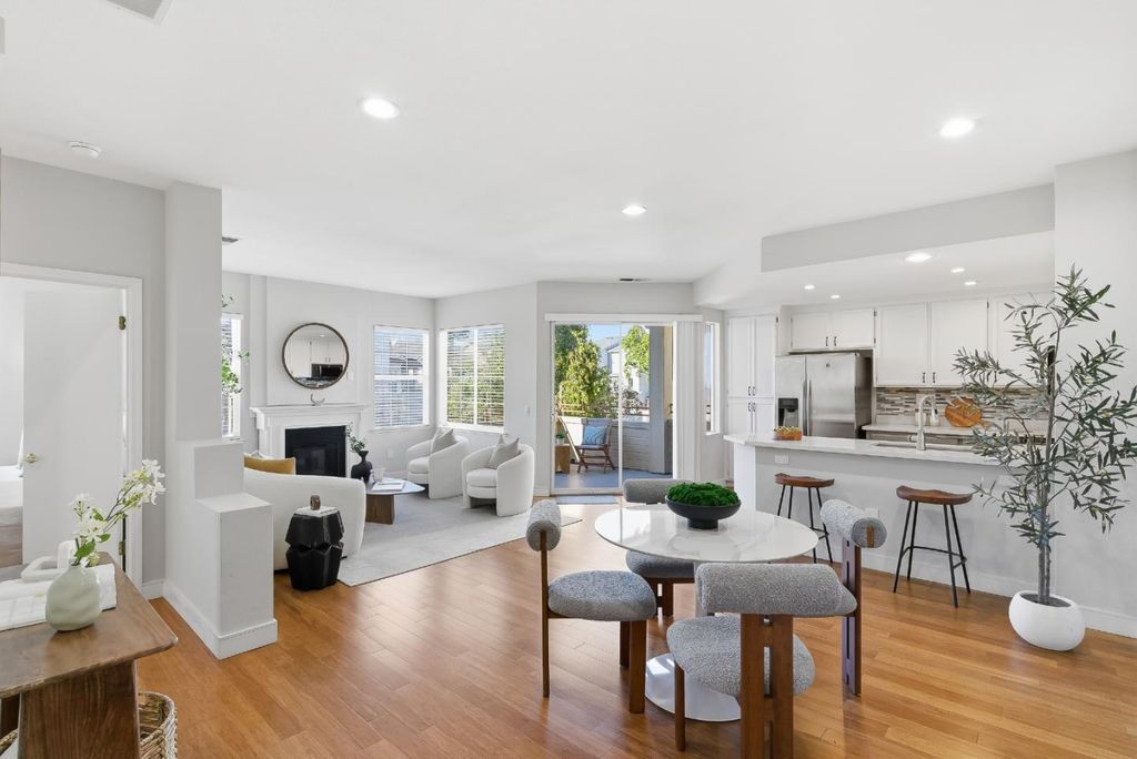 2616 Bayfront Court, Richmond, CA 94804