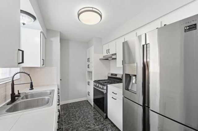 506 Glenvale Drive, Houston, TX 77060
