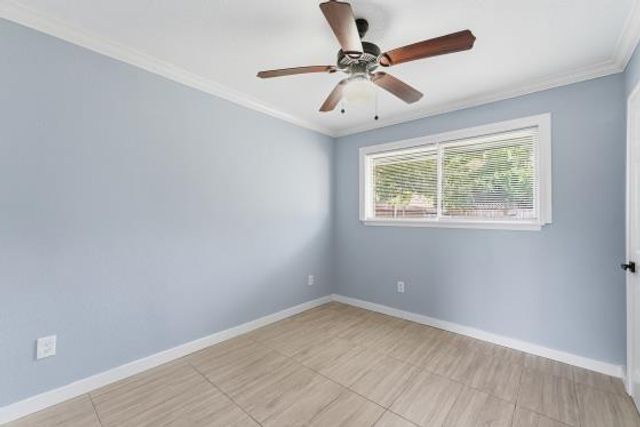 506 Glenvale Drive, Houston, TX 77060
