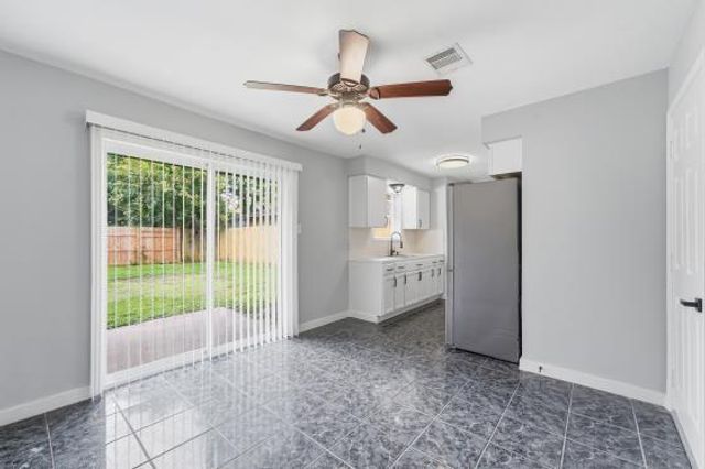 506 Glenvale Drive, Houston, TX 77060