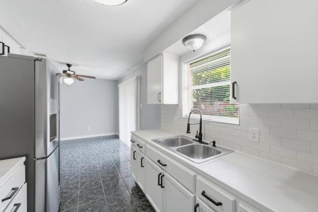 506 Glenvale Drive, Houston, TX 77060
