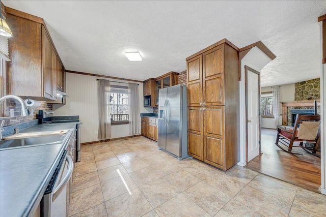 50 Mapleridge DR, Wirtz, VA 24184