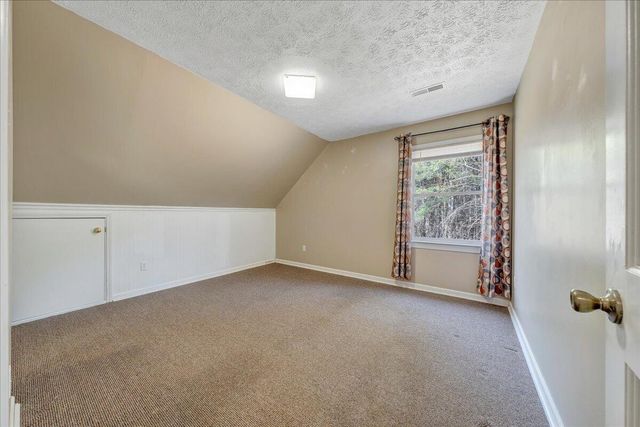 50 Mapleridge DR, Wirtz, VA 24184