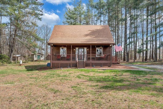 50 Mapleridge DR, Wirtz, VA 24184