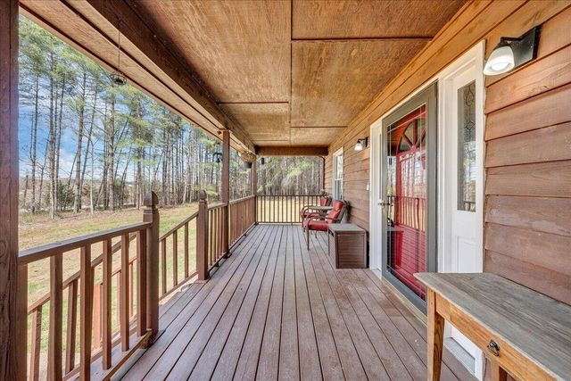 50 Mapleridge DR, Wirtz, VA 24184