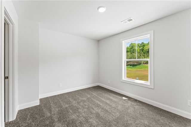 103 Blossom Lane Circle, Calhoun, GA 30153