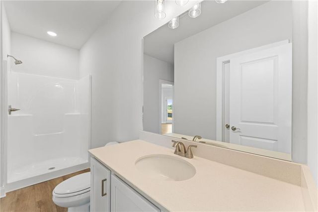 103 Blossom Lane Circle, Calhoun, GA 30153