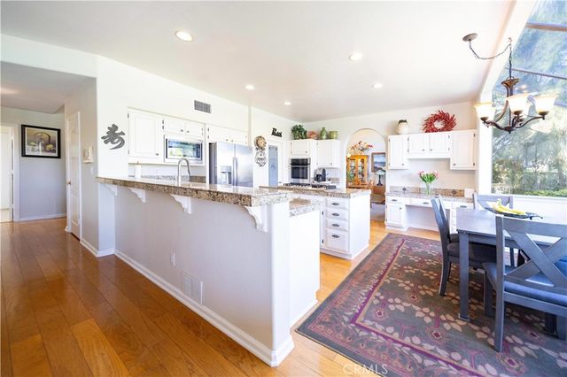 31660 Paseo Goleta, Temecula, CA 92592