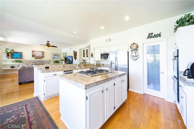 31660 Paseo Goleta, Temecula, CA 92592