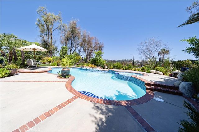 31660 Paseo Goleta, Temecula, CA 92592