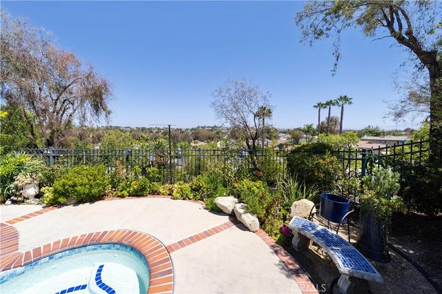 31660 Paseo Goleta, Temecula, CA 92592