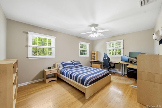 189 Cambon Avenue, Saint James, NY 11780