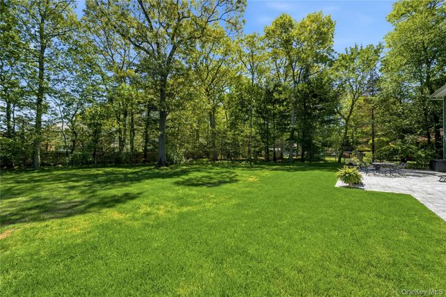189 Cambon Avenue, Saint James, NY 11780